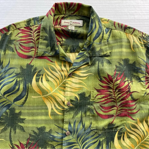 Tommy Bahama Silk Hawaiian Shirt Men's M Green Red Yellow Floral Button Up - Picture 2 of 10